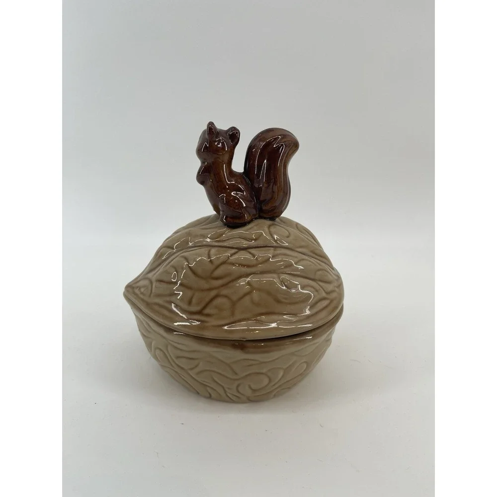 Ceramic Squirrel‎ On Creme Acorn Walnut Candy Dish Nut Bowl Serving Jar Vintage